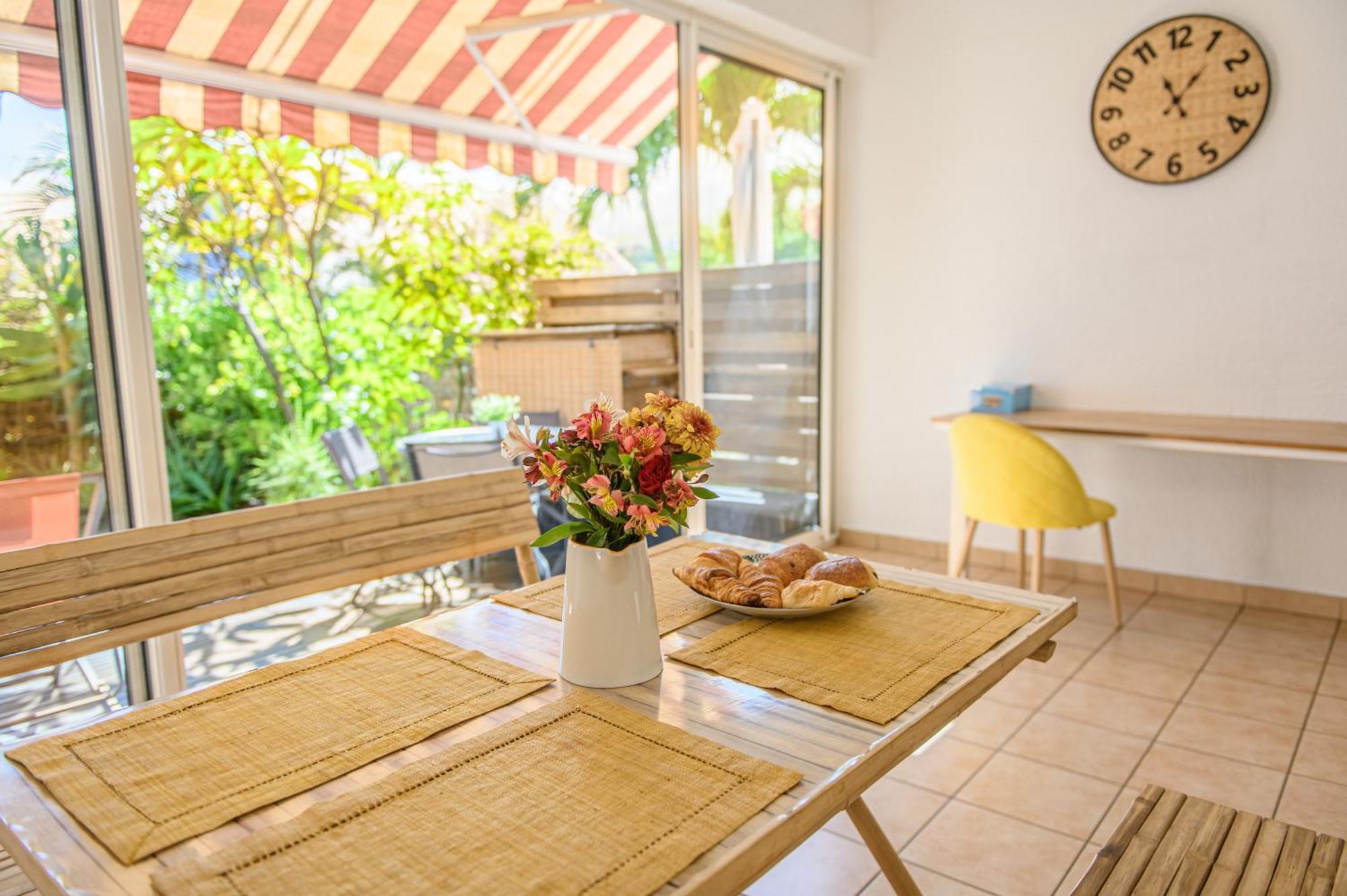 Le Jardin Des Tuit Tuit * Vue Mer * Cozy Saint-Leu Exterior photo
